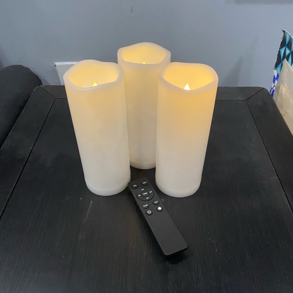 Battery Operated Flameless Candles 3"x8" 3 PCS